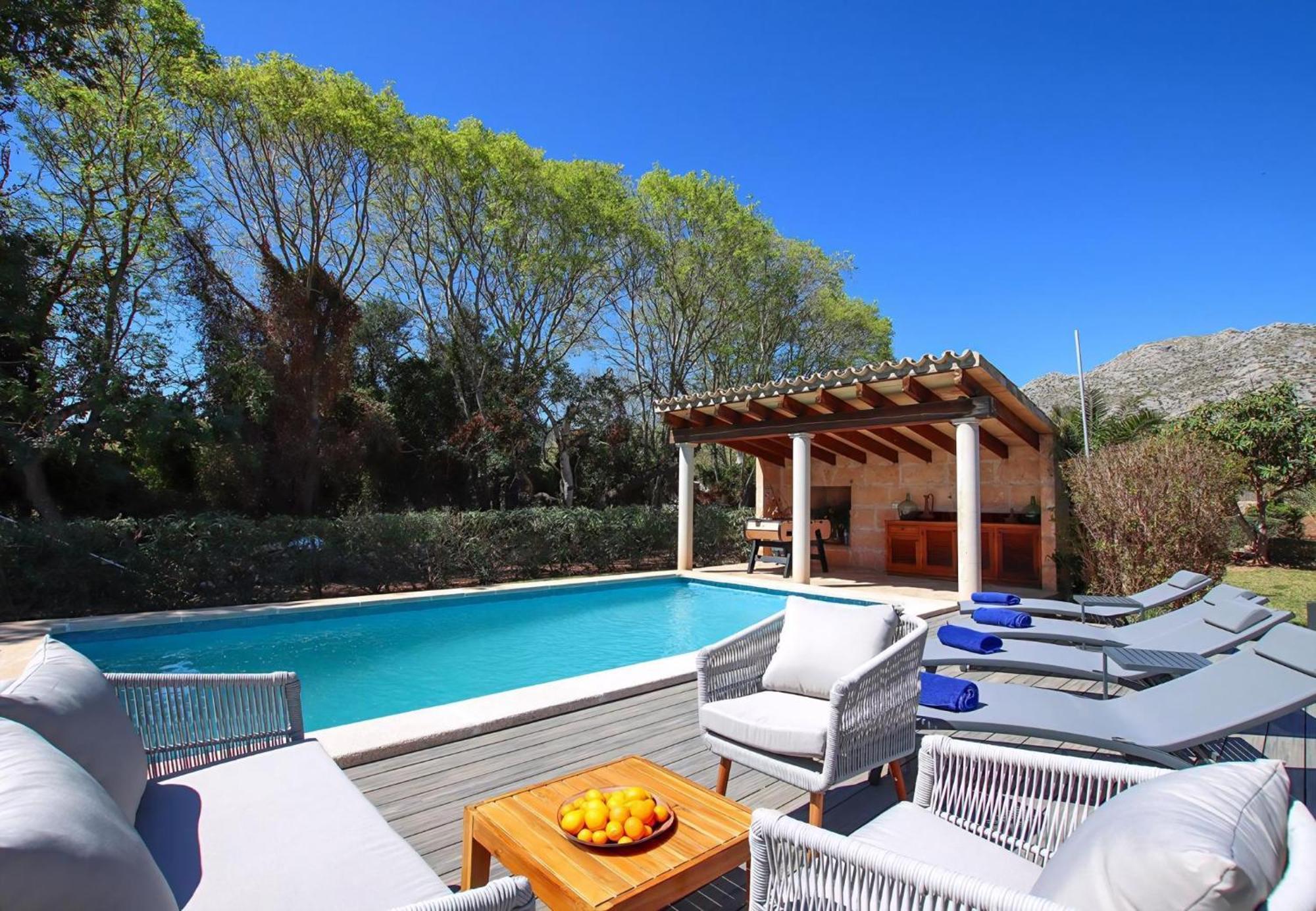 Schoenes In Mit Privatem Pool Ferienhaus
